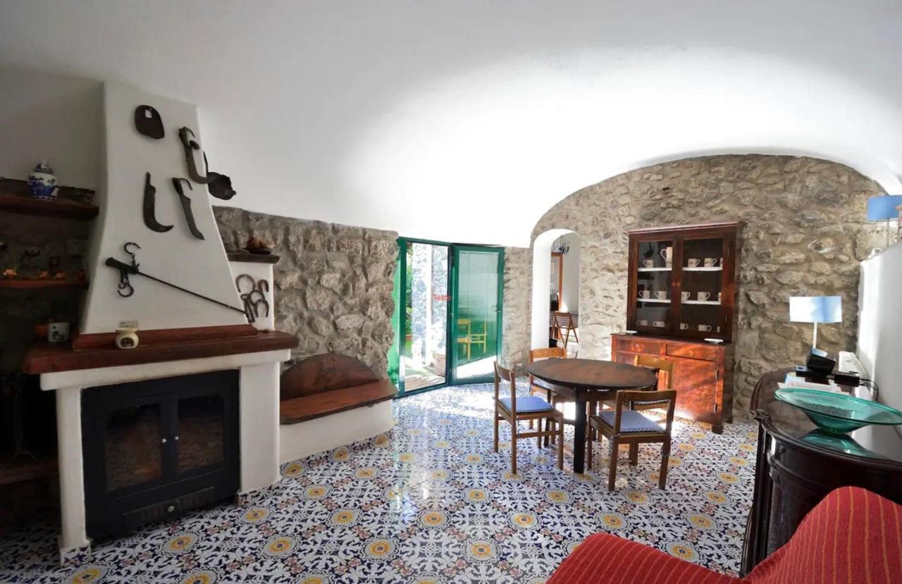 Villa Vincenzo Di Meglio 巴拉诺迪斯基亚 外观 照片